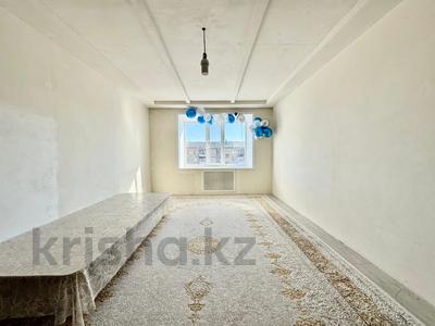 3-бөлмелі пәтер · 60.4 м² · 4/5 қабат, Сортировка, Маметовой, бағасы: 17 млн ₸ в Караганде, Алихана Бокейханова р-н