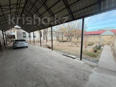 Отдельный дом · 5 комнат · 250 м² · 8 сот., мкр Акжайык, Туганба Алпысбаева 17 за 52 млн ₸ в Шымкенте, Абайский р-н