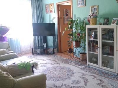 2-комнатная квартира · 45 м² · 4/5 этаж, проспект Женис 37 — пересечение с пр. Богенбай Батыра, район Музыкальной академии за 17 млн ₸ в Астане, Сарыарка р-н