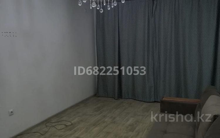 1-комнатная квартира, 41 м², 2/8 этаж помесячно, Алгабас 5