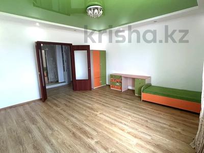 2-комнатная квартира · 76.2 м² · 6/9 этаж, мкр Кадыра Мырза-Али 20 за 27.5 млн ₸ в Уральске