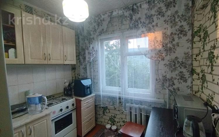 2-бөлмелі пәтер · 45 м² · 2/2 қабат, улица Металлургов 27, бағасы: 13.8 млн ₸ в Усть-Каменогорске — фото 11