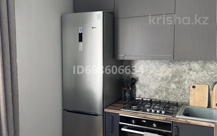 3-комнатная квартира · 70 м² · 2/3 этаж, мкр Новый Город, Абая 26 за 42 млн ₸ в Караганде, Казыбек би р-н — фото 2