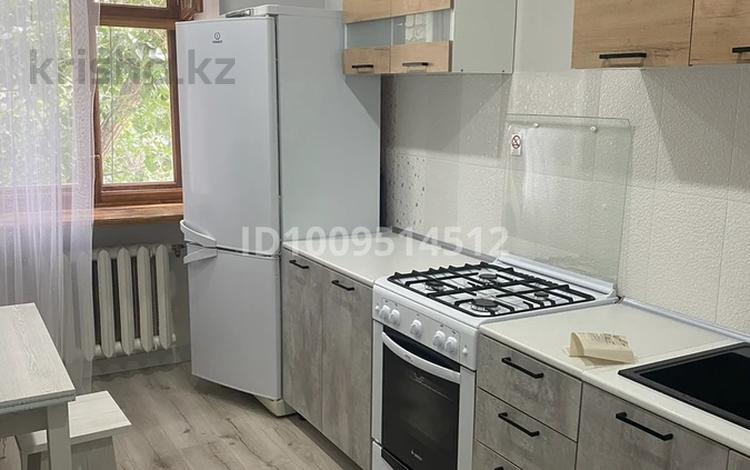 2-комнатная квартира · 60 м² · 5/5 этаж, Кердеры 137 за 160 000 ₸ в Уральске — фото 2