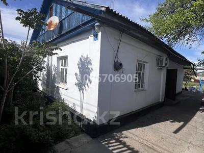 Отдельный дом · 4 комнаты · 80 м² · 6.5 сот., мкр Каратау, Датова 96 — Щербакова -Сулейманова за 20 млн 〒 в Таразе