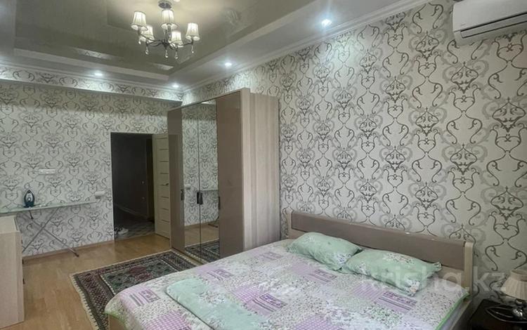 2-комнатная квартира · 58 м² · 12/14 этаж, 17-й мкр, 17 мкрн 7 за 220 000 ₸ в Актау — фото 2