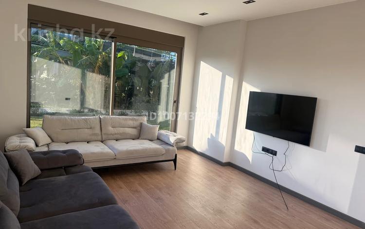 3-комнатная квартира · 85 м² · 1/10 этаж, Altintas за 1.2 млн 〒 в Анталье — фото 2