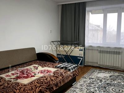 1-комнатная квартира · 42 м² · 4/5 этаж, Мамай батыра 99а — 72 квартал за 10 000 ₸ в Семее