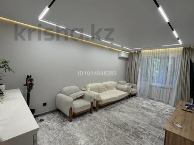 4-бөлмелі пәтер · 74.7 м² · 2/5 қабат, №9 ш/а. 49, бағасы: 65 млн ₸ в Алматы, Ауэзовский р-н