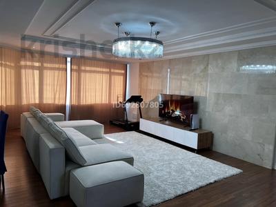 4-комнатная квартира, 178 м² помесячно, Кошкарбаева за 850 000 〒 в Астане, Алматы р-н