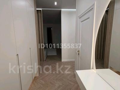 3-комнатная квартира · 107 м² · 2/5 этаж, мкр. Алтын орда 7 за 56.6 млн ₸ в Актобе