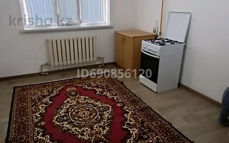 2-комнатная квартира, 60 м², 1/9 этаж помесячно, 4 пер капал 2/2 — 5 школа, старая мельница