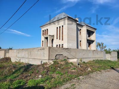 Жеке үй · 10 бөлме · 360 м² · 15 жүзд., Жакия чайжунусов — Район КШТ, бағасы: 40 млн ₸ в Усть-Каменогорске