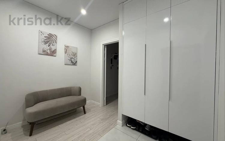2-комнатная квартира · 68 м² · 4/10 этаж, Муканова за 35.9 млн ₸ в Караганде, Казыбек би р-н — фото 2