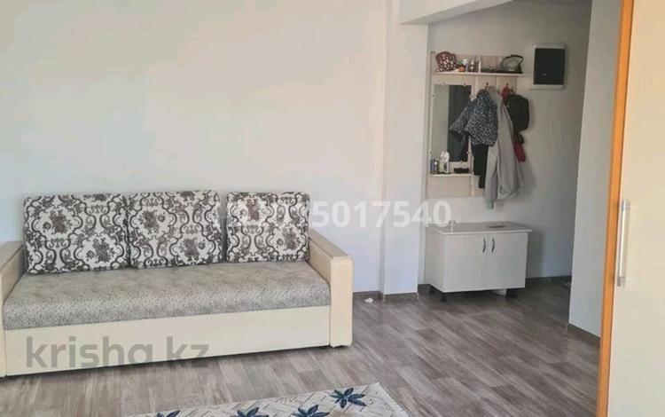 1-бөлмелі пәтер · 32 м² · 4/5 қабат, Назарбаева, бағасы: 10 000 ₸ в Усть-Каменогорске, Ульбинский — фото 2
