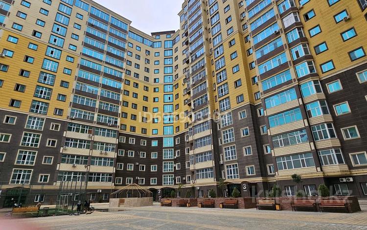 2-комнатная квартира · 74.5 м² · 8/16 этаж, 16-й мкр , ​16-й микрорайон 64 за 21 млн 〒 в Актау — фото 5