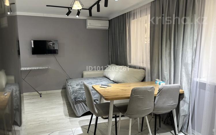 1-комнатная квартира · 40 м² · 11 этаж, ул. Розы Баглановой 1 за 10 000 ₸ в Астане, Нура р-н — фото 12