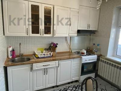 3-комнатная квартира · 70.5 м² · 3/5 этаж, мкр 8, Алии Молдагулова за 24 млн ₸ в Актобе