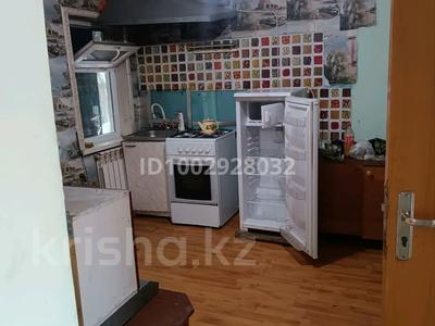 Жер үй мен саяжайлар: Жеке үй · 3 бөлме · 50 м², мкр Акбулак — Алматы арена, бағасы: 210 000 〒 Жеке үй · 3 бөлме · 50 м², мкр Акбулак — Алматы арена, бағасы: 210 000 〒 в Алатауский р-н