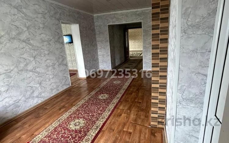 Жеке үй • 4 бөлмелер • 100 м² • 114 сот., Ақбаев 12, бағасы: 20 млн 〒 в Каркаралинске — фото 11