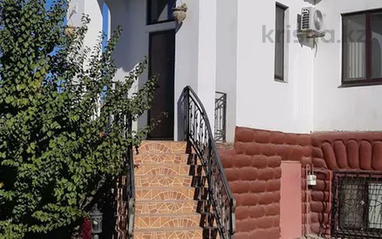Отдельный дом · 7 комнат · 300 м² · 10 сот., Тракторная за 70 млн ₸ в Атырау — фото 3