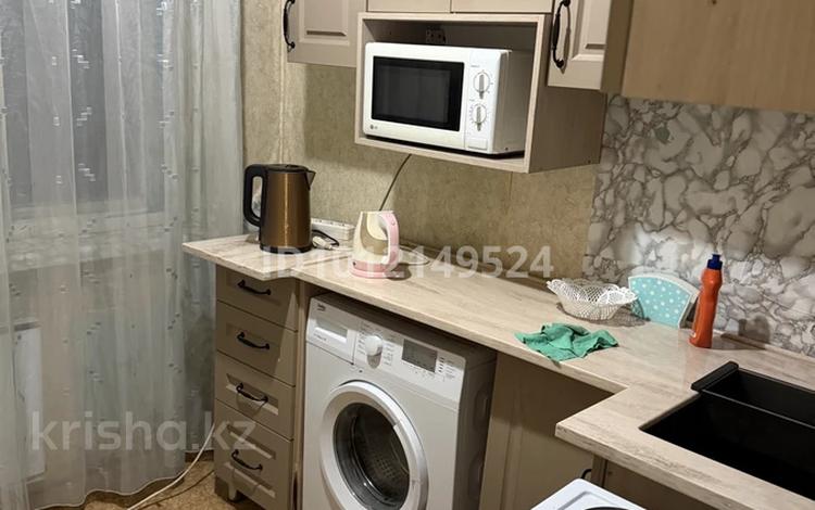 1-бөлмелі пәтер · 26 м², ул. Камали Дюсембекова 47, бағасы: 120 000 ₸ в Караганде — фото 2