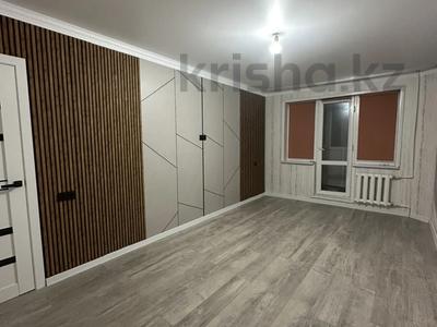 2-бөлмелі пәтер · 43 м² · 4/5 қабат, Жаңа қала ш/а., мкр Новый Город, Гоголя, бағасы: 18.8 млн ₸ в Караганде, Казыбек би р-н