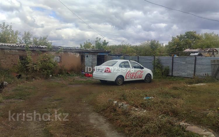 Часть дома · 3 комнаты · 10 м² · 10 сот., Тәуелсіздік 10 — Магазин Назгүл за 7.5 млн 〒 в Новоишимке — фото 2