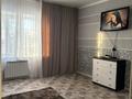 2-бөлмелі пәтер · 68 м² · 1/2 қабат, 15-шағынаудан 24 — На против супермаркета Рахат, бағасы: 10 000 ₸ в Караганде, Алихана Бокейханова р-н — фото 3
