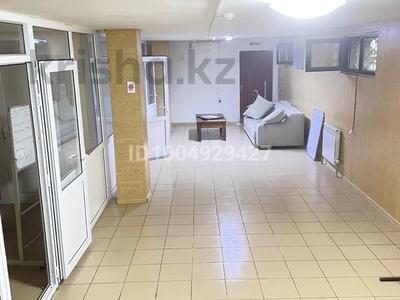 Отдельный дом · 4 комнаты · 120 м², мкр Баганашыл 95 — Алмалы за 500 000 〒 в Алматы, Бостандыкский р-н