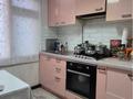 3-комнатная квартира · 66 м² · 1/5 этаж, Короленко 32 — Возле 1 школы за 22 млн 〒 в Уральске, мкр Школьник — фото 2