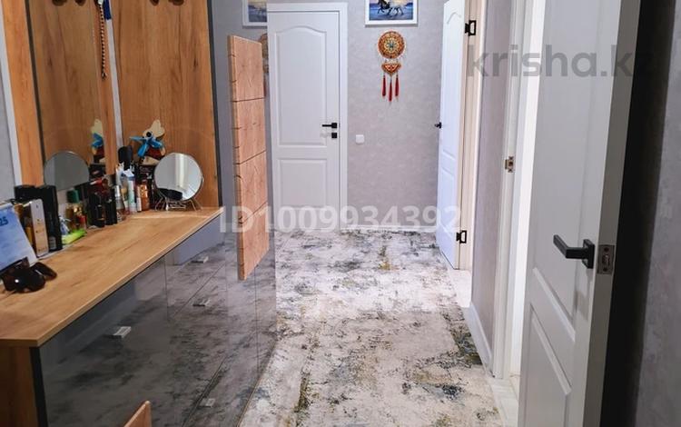 2-комнатная квартира · 96 м² · 5/5 этаж, Габдуллы Тукая 53 — Район пед.института за 33.5 млн ₸ в Уральске — фото 18