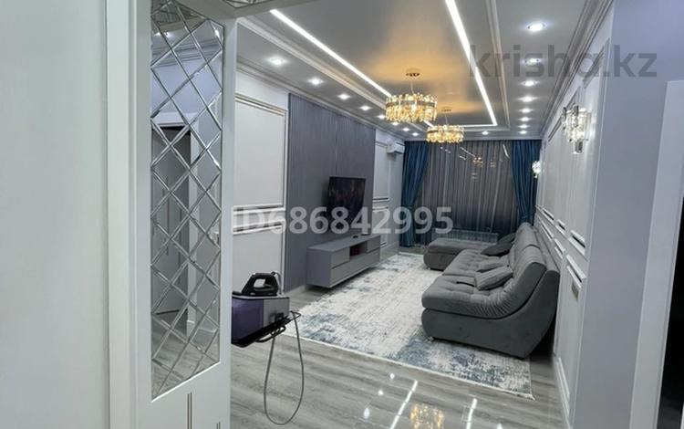 4-комнатная квартира · 106 м² · 11/13 этаж, Кармысова 84 — Достык Кармысова Альфараби за 150 млн ₸ в Алматы, Медеуский р-н — фото 2