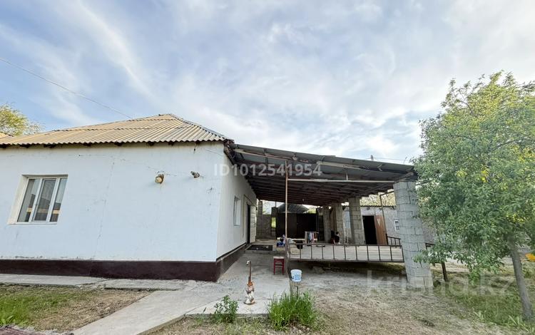 Отдельный дом · 2 комнаты · 50 м² · 8 сот., мкр Достык , Дидар 23 — Пожарный бар, Арзан магазин, Гранд Достык магазин,69мектеп, Академия голден кидс мектеп жанында за 32 млн ₸ в Шымкенте, Абайский р-н — фото 2