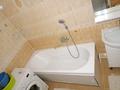 3-бөлмелі пәтер · 100 м² · 7/10 қабат, мкр 12 — Рядом школа, супермаркет Дина, Садик, остановка, бағасы: 250 000 ₸ в Актобе — фото 11