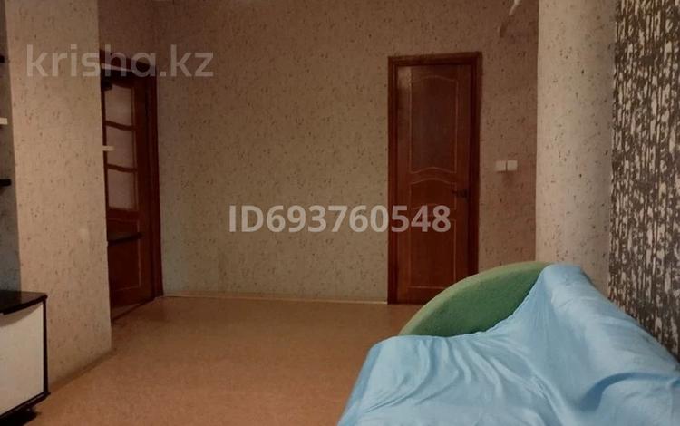 2-комнатная квартира, 50 м², 1/5 этаж помесячно, мкр Сайран 13 за 210 000 〒 в Алматы, Ауэзовский р-н — фото 2