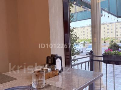 3-бөлмелі пәтер · 100 м² · 8/10 қабат, мкр. 18А 5, бағасы: 51.9 млн ₸ в Актау, 18-й мкр 