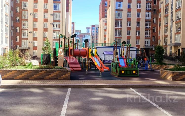 4-бөлмелі пәтер · 98 м² · 10/10 қабат, мкр Юго-Восток, Микрорайон Байкена Ашимова 21, бағасы: 45 млн ₸ в Караганде, Казыбек би р-н — фото 3