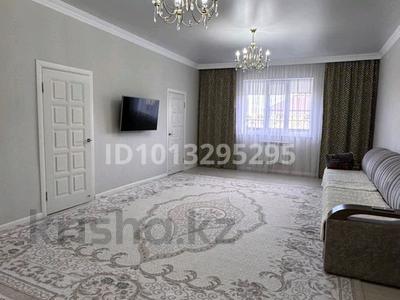 Отдельный дом · 6 комнат · 230 м² · 8 сот., мкр. Алтын орда — Газиза Жубанова-Айболит за 42 млн ₸ в Актобе