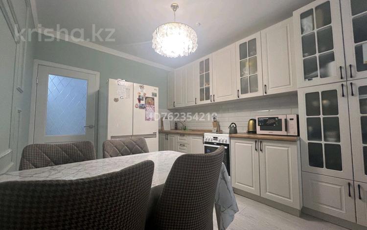 1-бөлмелі пәтер · 40 м² · 3/8 қабат, Бухар жырау 42 — Аль Фараби, бағасы: 200 000 ₸ в Астане, Есильский р-н — фото 2