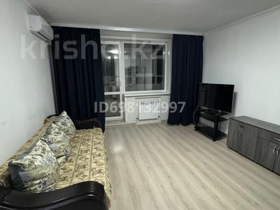 2-комнатная квартира · 47 м² · 6/9 этаж, мкр Юго-Восток, Республики 42 — Сарыарка за 25 000 ₸ в Караганде, Казыбек би р-н