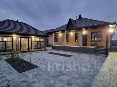 Отдельный дом · 5 комнат · 195 м² · 10 сот., Северный за 128 млн ₸ в 