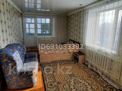 1-комнатная квартира, 32 м², 2/4 этаж, Валиханова 12 за 7 млн 〒 в 