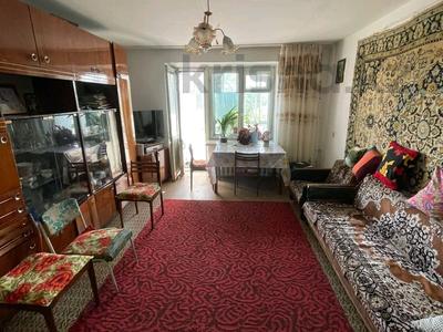 3-комнатная квартира · 61.4 м² · 5/5 этаж, Тельмана за 18 млн 〒 в Семее