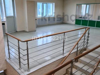 Офисы, магазины и бутики, склады, салоны красоты, фитнес и спорт, развлечения, кабинеты и рабочие места, студии · 250 м² за 625 000 〒 в Павлодаре