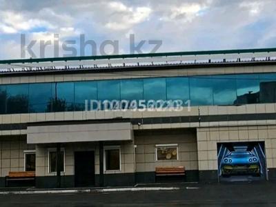 Офисы, магазины и бутики, склады, салоны красоты, фитнес и спорт, развлечения, кабинеты и рабочие места, студии · 250 м² за 625 000 ₸ в Павлодаре