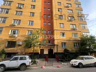 3-комнатная квартира · 90 м² · 8/9 этаж, Тауелсиздик 14 за 48 млн ₸ в Астане, Есильский р-н