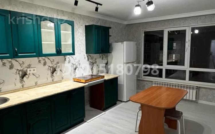 1-комнатная квартира · 48 м² · 9/10 этаж, мкр Аккент 88 за 200 000 ₸ в Алматы, Алатауский р-н — фото 2