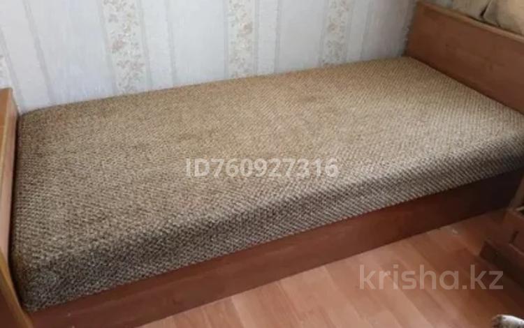 1 бөлме · 16 м² · 5 қабат, Потанина 18, бағасы: 120 000 ₸ в Усть-Каменогорске — фото 2