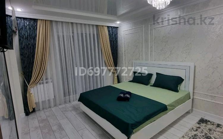 1-бөлмелі пәтер · 48 м², мкр Нурсат 2 29/6 к4, бағасы: 2 500 〒 в Шымкенте, Каратауский р-н — фото 2